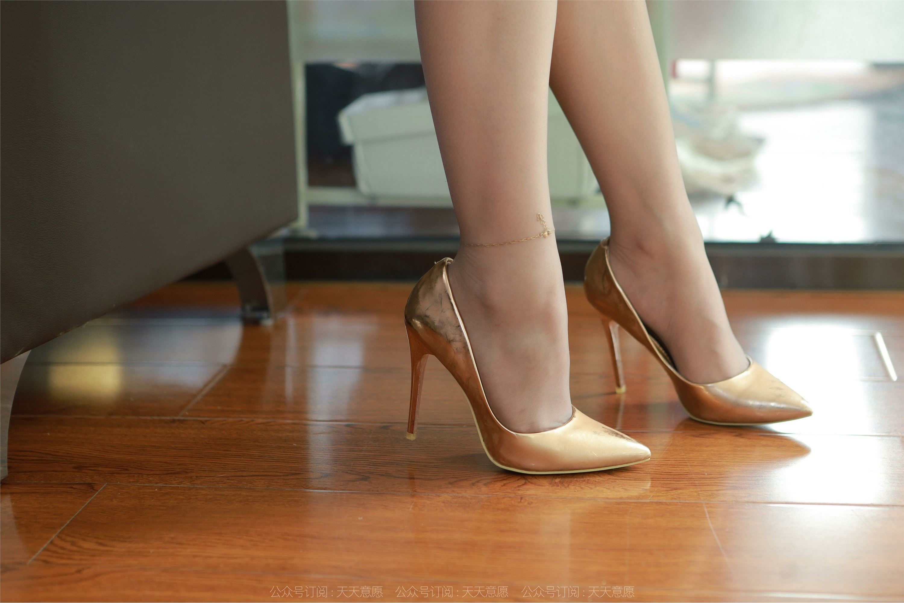 IESS异思趣向  2022.07.30 丝享家 1163：秋秋《金包银》